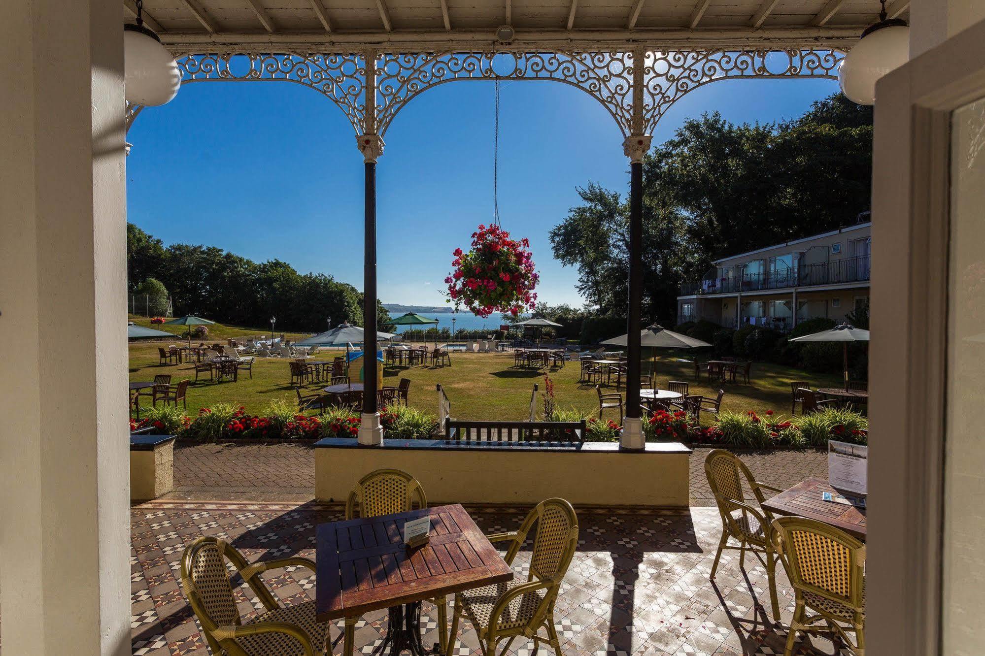 Langstone Cliff Hotel Dawlish Bagian luar foto